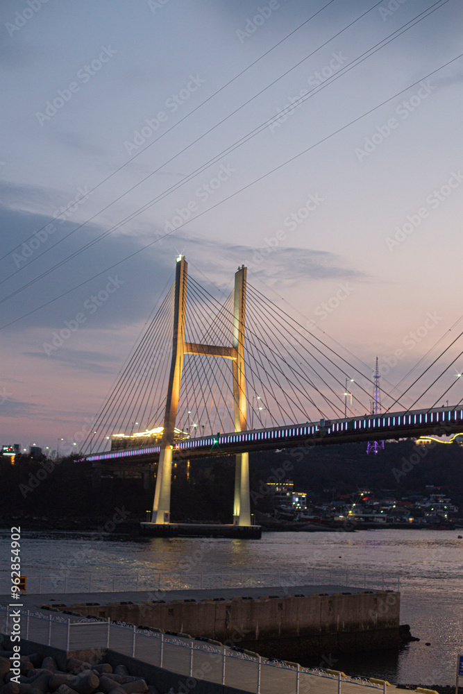 Fototapeta premium Taken in Yeosu Bridge, South Korea