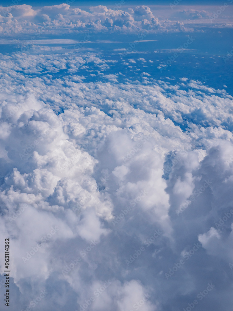 Naklejka premium Blue sky with clouds, clouds in the sky