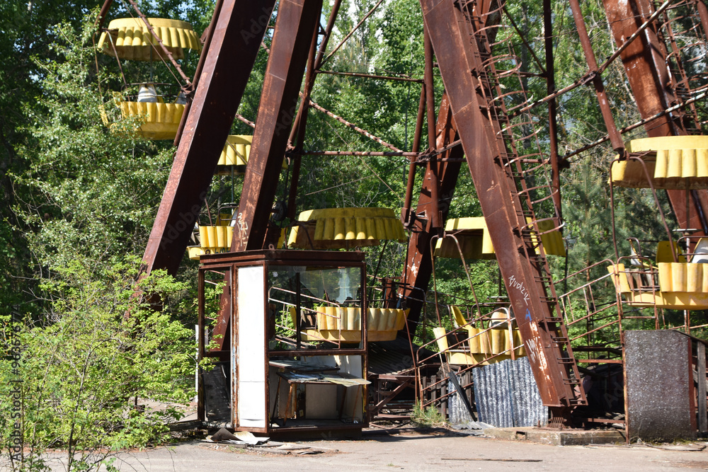 The rusting Ferris Wheel in Pripyat, Chernobyl The rusting Ferris Wheel in Pripyat, Chernobyl
