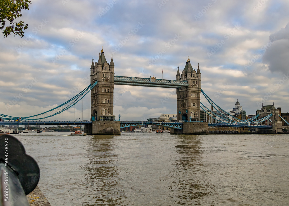 Fototapeta premium tower bridge city