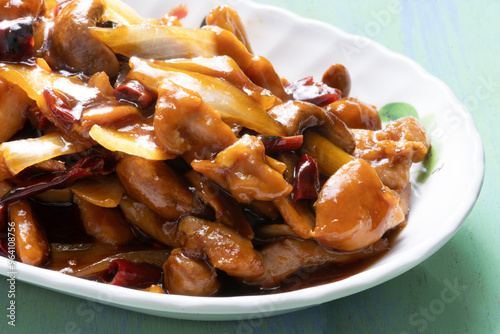 Obraz na płótnie traditional chinese cuisine kung pao chicken w salonie
