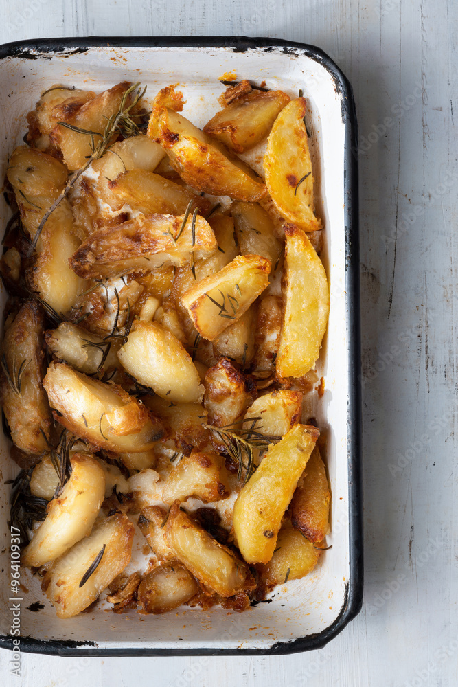 crispy roasted potato wedges