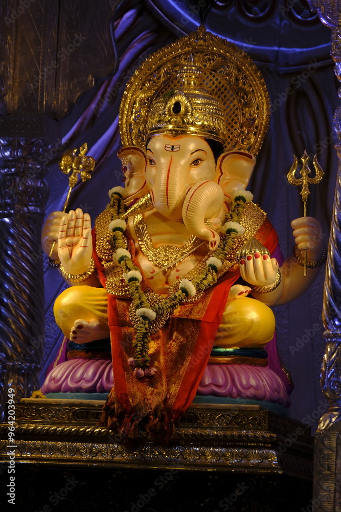 07 September 2024, Pune, Maharashtra, India, Beautiful sculpture of Lord Ganesh called as Tambdi Jogeshwari Ganpati near ABC chowk, Pune, during Ganesh Utsav Festival 2024. 07 September 2024, Pune, Maharashtra, India, Beautiful sculpture of Lord Ganesh called as Tambdi Jogeshwari Ganpati near ABC chowk, Pune, during Ganesh Utsav Festival 2024.