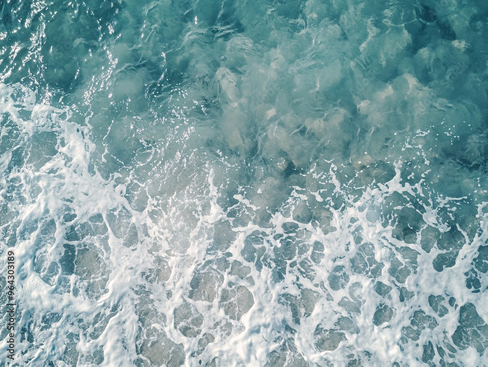 Obraz premium Aerial View of Clear Sea Water with Intricate Organic Patterns