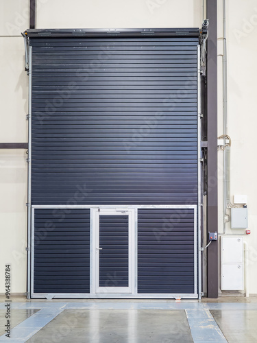 Roller shutters in industri...