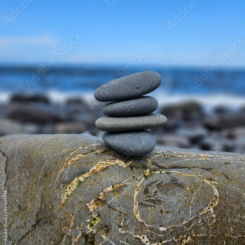 Canvas Print zen stones on the beach