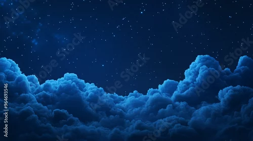 Obraz Nocne niebo z głębokim odcieniem niebieskiego tła kontrastuje z miękkimi, objętościowymi chmurami. Gwiazdy błyszczą w tle, dodając uroku i tajemniczości do spokojnego, nocnego krajobrazu.