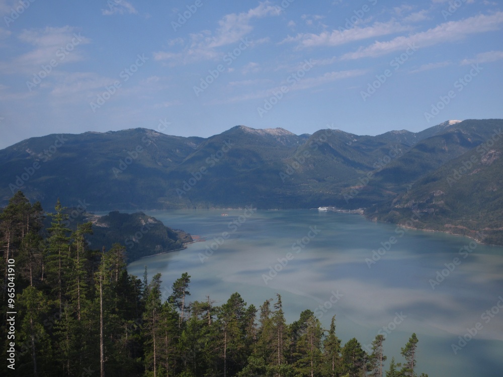 Howe Sound Mountain View - Squamish, British Columbia