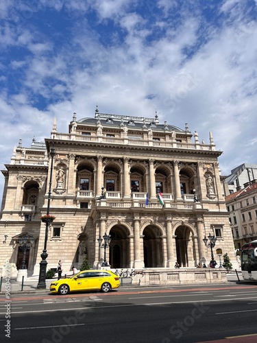 Canvas Print opera house budapest