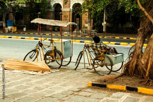 Photography Tricycle vendors, Mumbai, Maharashtra, India, Asia