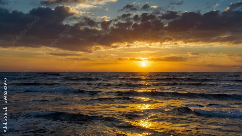 Obraz premium Celebrate World Photography Day with Stunning Ocean Sunset
