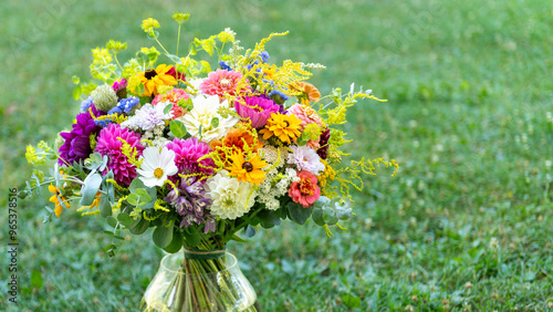 Картината върху платно Summer bouquet