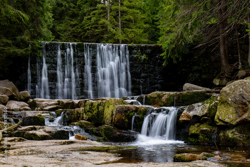 Obraz premium Wild Waterfall i Karpacz. Long exposure. Poland