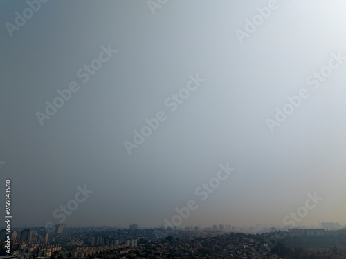 imagens aéreas impressionantes da cidade de Osasco, destacando seus principais pontos e oferecendo uma perspectiva única e ampla para valorizar projetos e promover a beleza urbana. photo