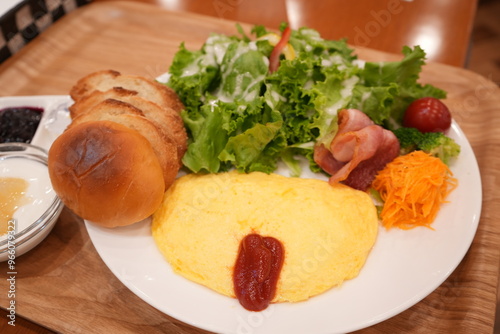 Morning Breakfast, Plain Egg Omelet - モーニング セット 朝食 オムレツ photo