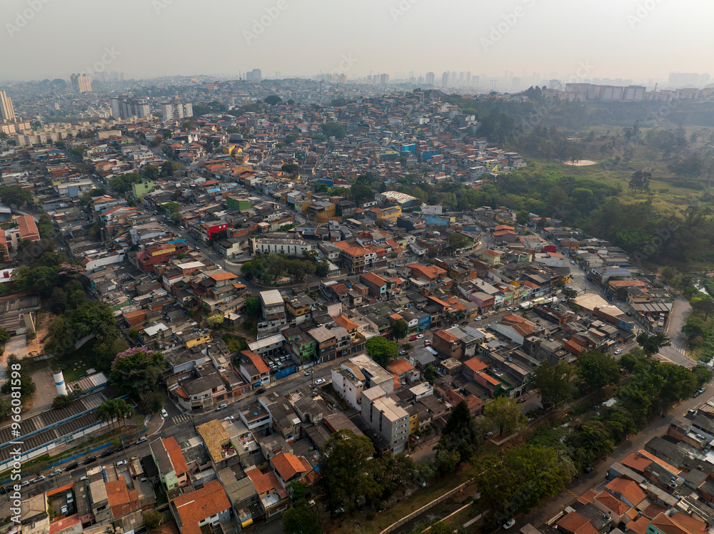 Obraz premium imagens aéreas impressionantes da cidade de Osasco, destacando seus principais pontos e oferecendo uma perspectiva única e ampla para valorizar projetos e promover a beleza urbana.
