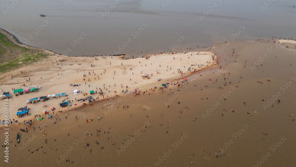 BEACHES ON THE AMAZON RIVER, DURING THE LOW RIVER SEASON, SANDY BEACHES ARE FORMED ON THE AMAZON RIVERS, THE DROUGHT IS INTENSE BEACHES ON THE AMAZON RIVER, DURING THE LOW RIVER SEASON, SANDY BEACHES ARE FORMED ON THE AMAZON RIVERS, THE DROUGHT IS INTENSE