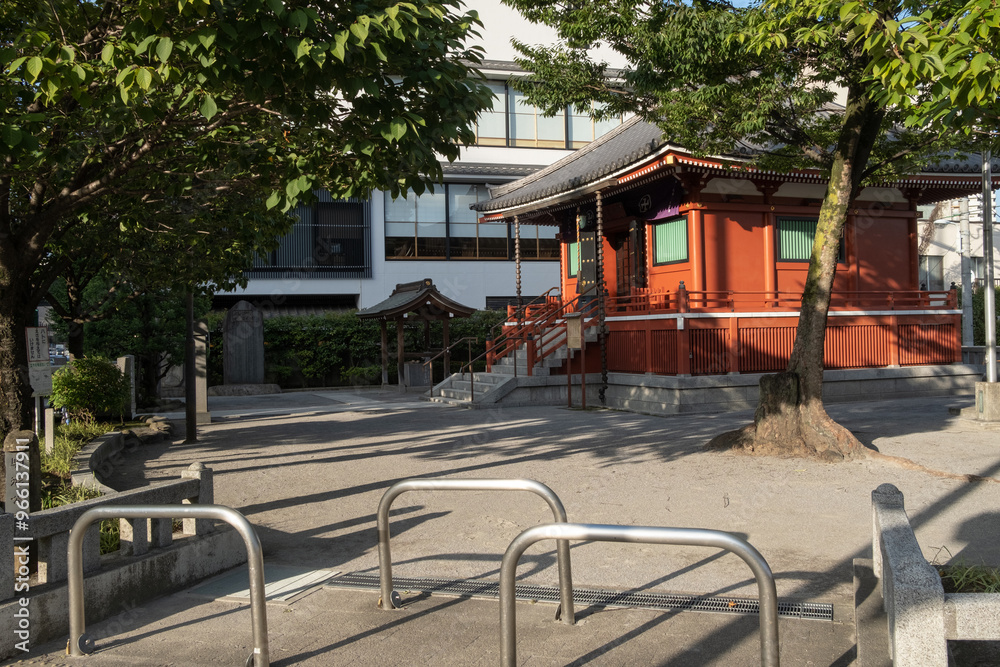 Komagatado Hall, It is a tiny Buddhist temple on a street corner, a short walk from the famous Sensoji Temple in Asakusa and is intimately connected with Sensoji's history Komagatado Hall, It is a tiny Buddhist temple on a street corner, a short walk from the famous Sensoji Temple in Asakusa and is intimately connected with Sensoji's history