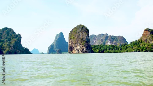 Voyage sur la mer en Thaïlande