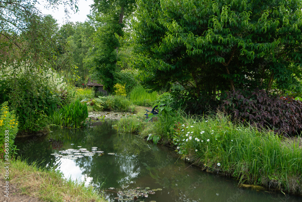Jardin Van Beek, Saint Paul, Oise, 60, France Jardin Van Beek, Saint Paul, Oise, 60, France