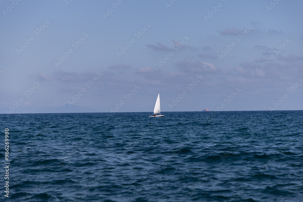 Obraz premium sailboat on the sea