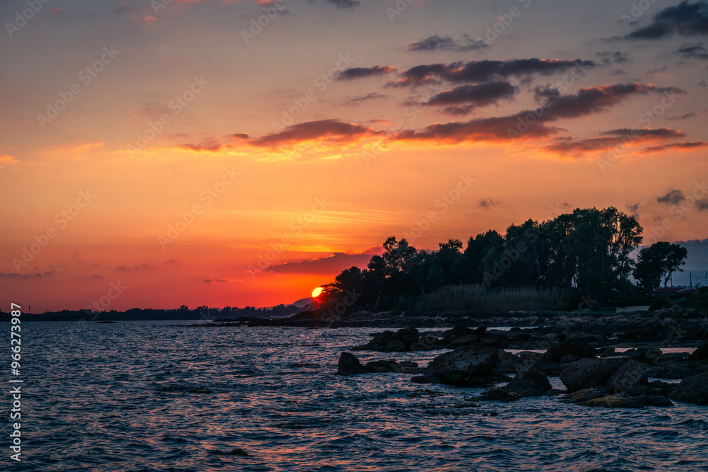 Obraz premium Sunset by the Sea