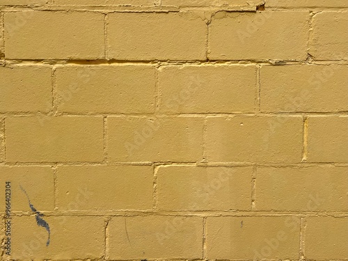 Yellow bricjkwall