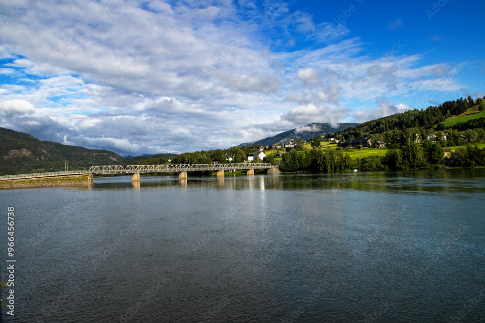 Fototapeta premium Brücke in Norwegen