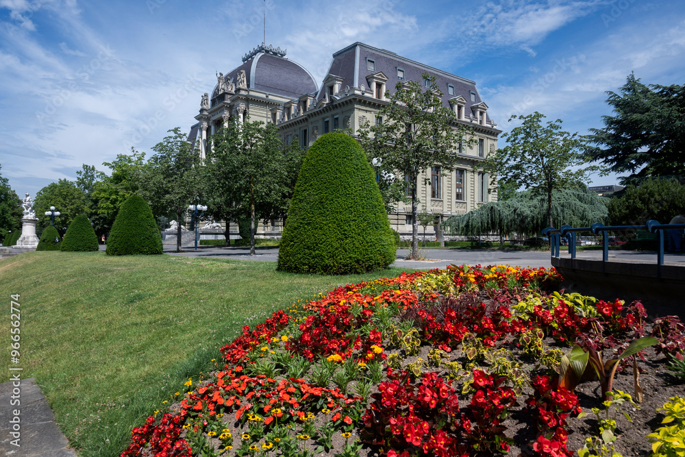 Obraz premium The old town of city of Lausanne, Switzerland