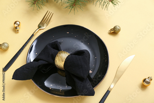Elegant christmas dinner ta...