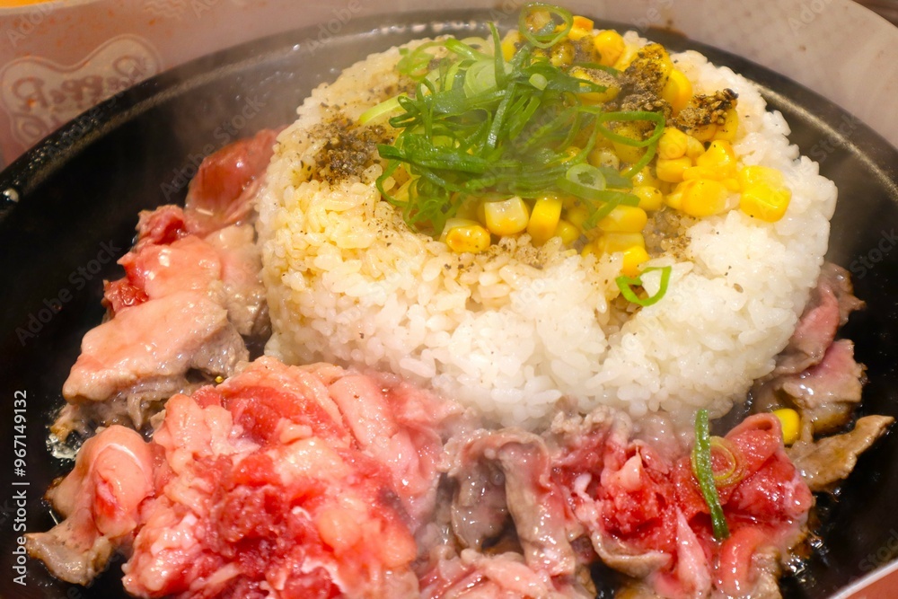 熱々の焼肉ライス 熱々の焼肉ライス
