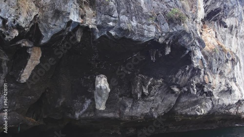 Rochers érodés sur Kho Phi Phi Lay