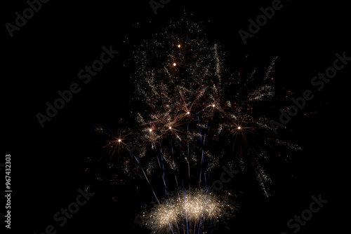 Fuegos de artificio durante la noche photo