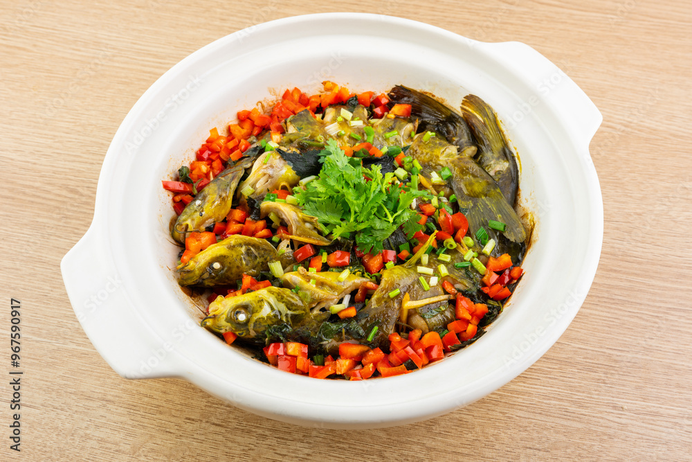 Chinese casserole dish-spicy yellow croaker Chinese casserole dish-spicy yellow croaker