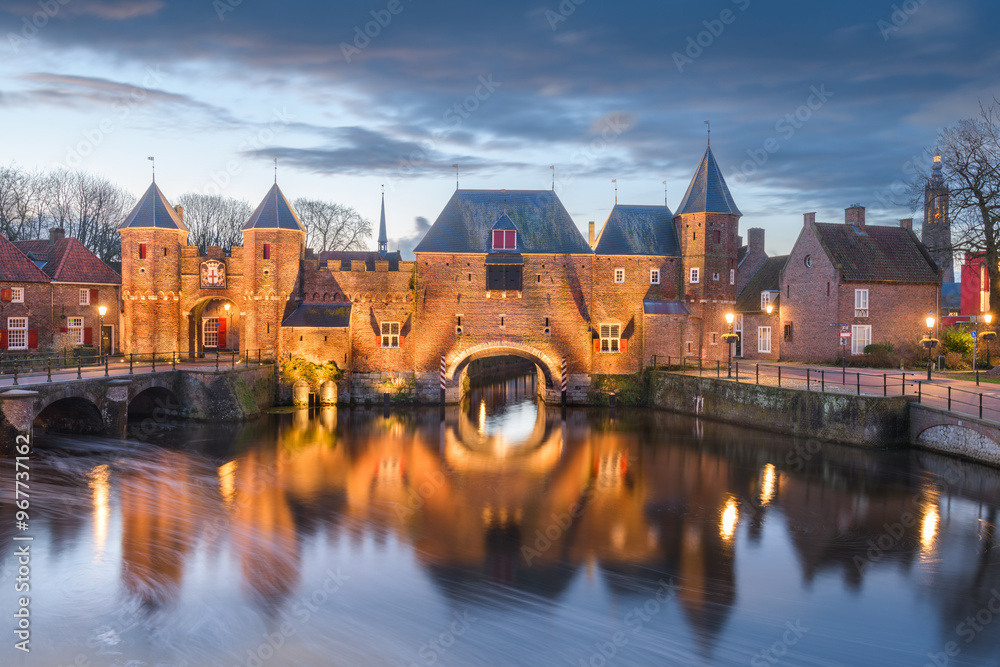 Obraz premium Amersfoort, Netherlands at the Historic Koppelpoort