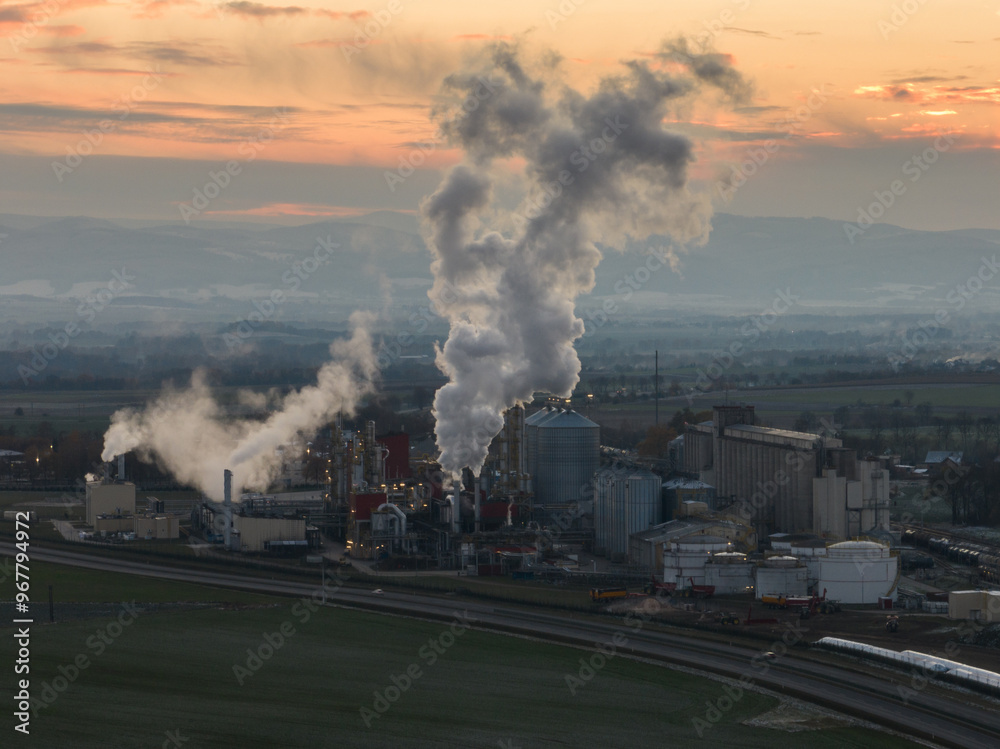 Obraz premium Polish producer of bioethanol and ethanol produced from corn grain. The production plant is located near Nysa in Poland. Methanol and ethanol plant.. View of methanol and ethanol factory.