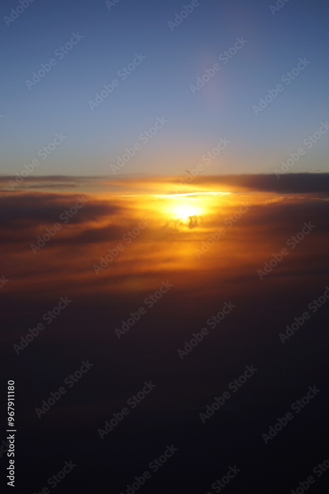 Naklejka premium sunset over the sea