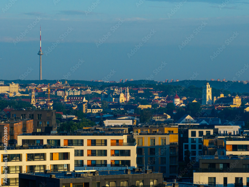 Obraz premium Early summer morning in Vilnius