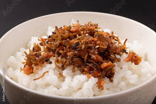 鮭フレークとちりめんじゃこのふりかけご飯　 photo