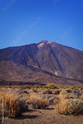 Obraz na płótnie mountain Pico del Teide on Tenerife , Canary Islands, Spain w salonie