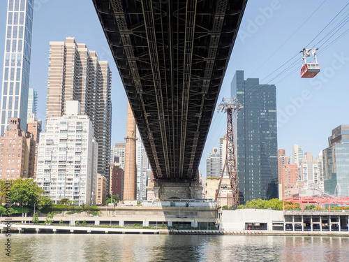 Fotografi Ed Koch Queensboro Bridge connecting new york city manhattan to Roosvelt island