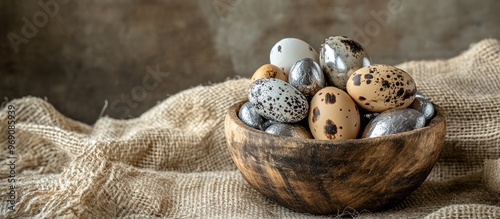 Quail eggs with varied colo...