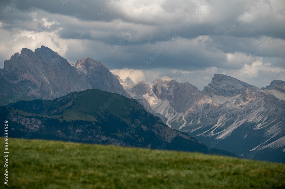 Obraz premium Dolomite mountains with dramatic clouds