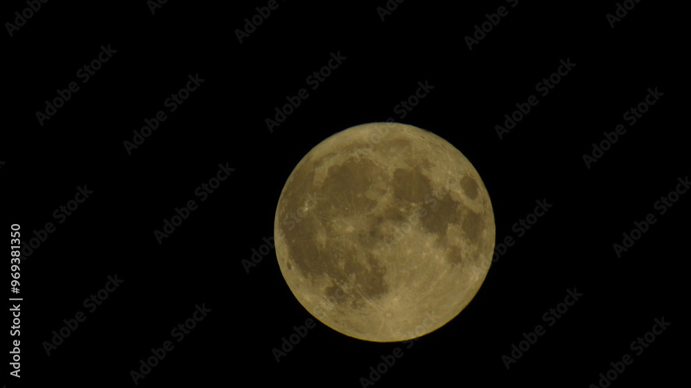 Fototapeta premium Full Moon Against Dark Night Sky