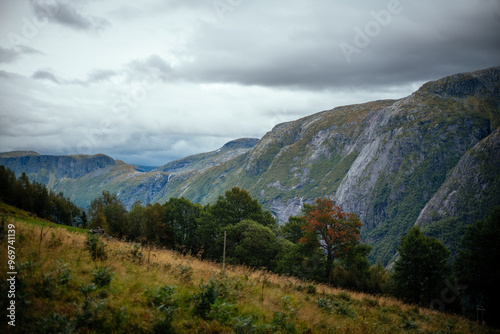 Kjeasen, Eidfjord, Norwegen photo