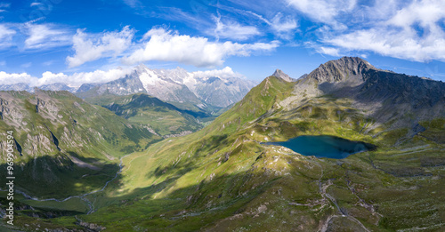 Lacs de Fenetre e Val Ferret , al passo del Gran San Bernardo, Valle D'Aosta 