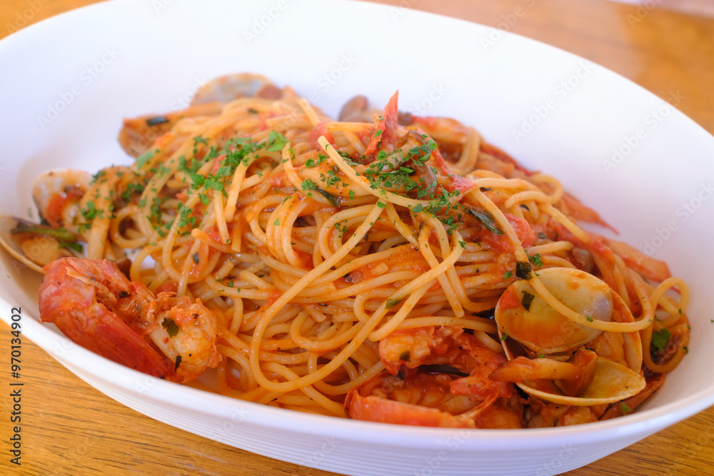 トマトソースのパスタ トマトソースのパスタ