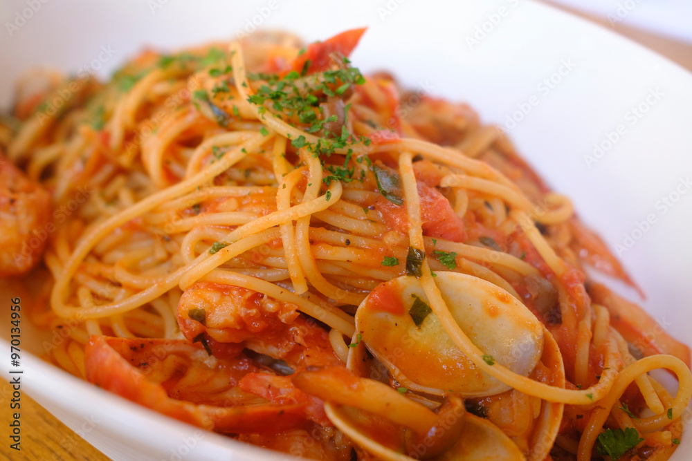 トマトソースのパスタ トマトソースのパスタ