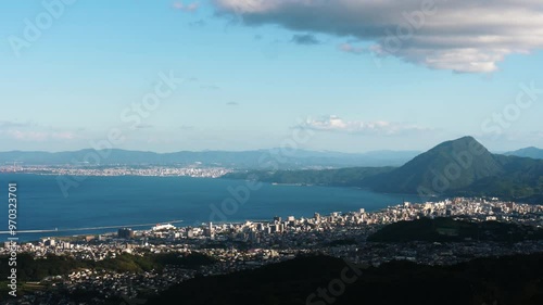十文字原展望台。別府湾。高崎山。