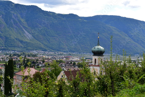 Obraz na płótnie Blick nach Lana in Südtirol w salonie
